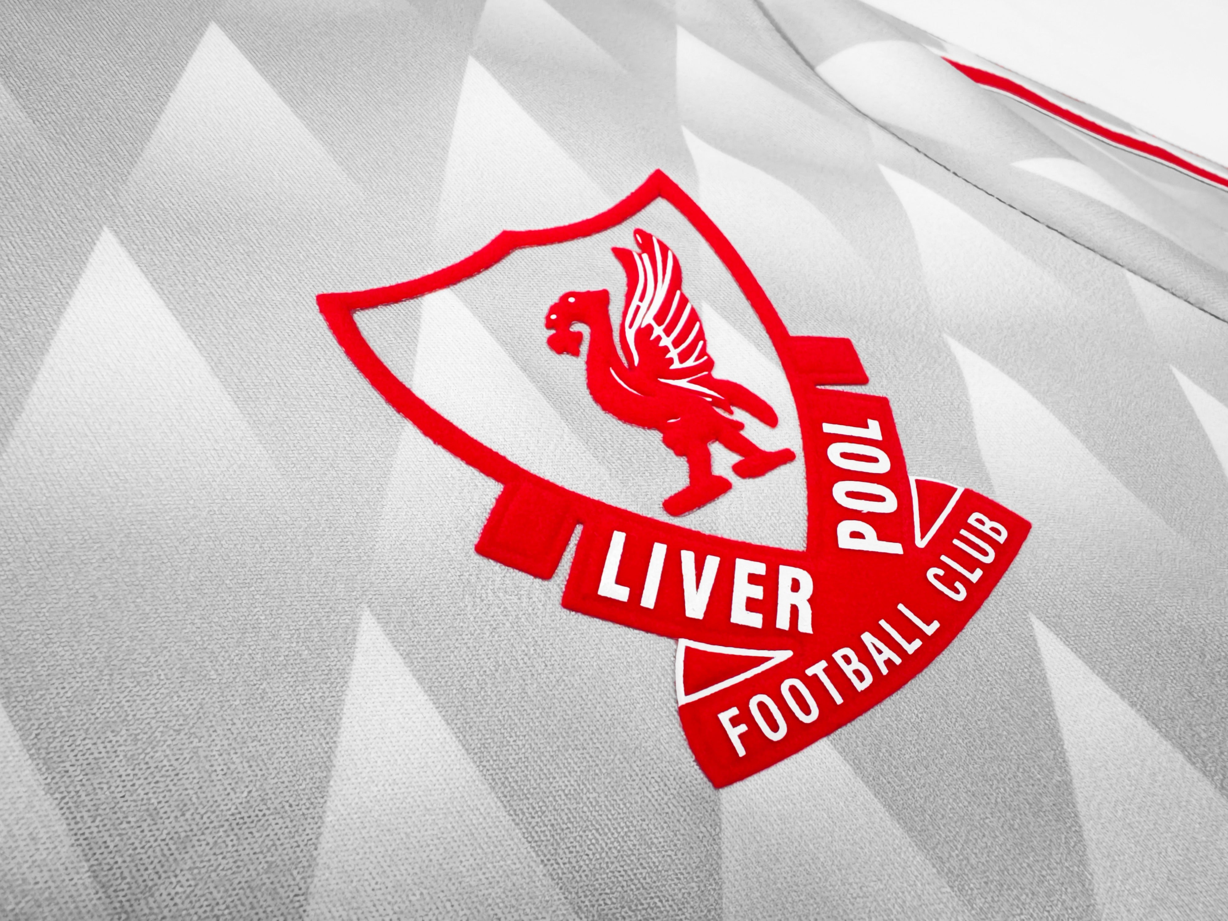 LIVERPOOL x AWAY -  89'