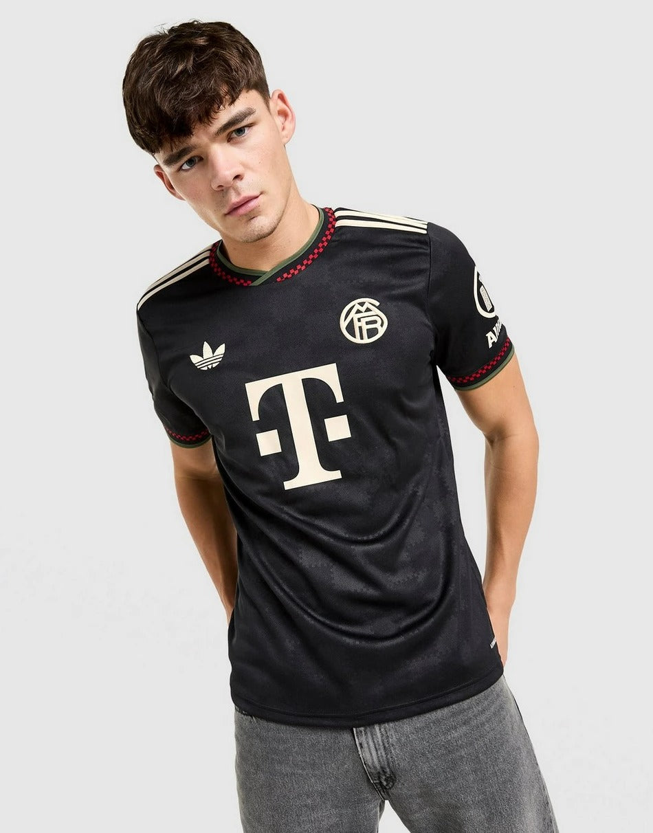 BAYERN MUNICH x THIRD - 25'